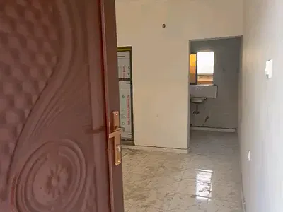 3 Units of Self Contain — Shomolu, Lagos