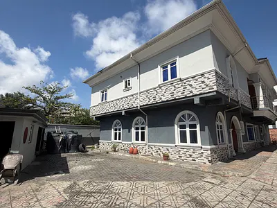 4 Bedroom Terraced Duplex with BQ — Lekki, Lagos