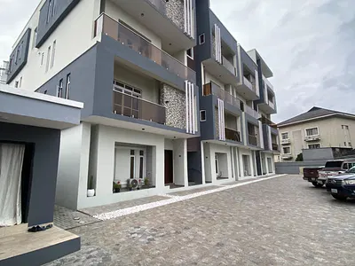 2 Bedroom Apartment with BQ — Lekki Phase 1, Lekki, Lagos