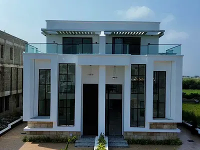 Brand New Contemporary 5 Bedroom Detached Duplex with Pool & BQ — Lekki, Lagos