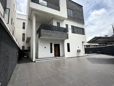 5 Bedroom Fully Fitted Detached Duplex — Lekki, Lagos