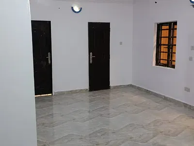 Newly Renovated Mini Flat with Car Park — Off Bode Thomas Johnson Street, Surulere, Lagos