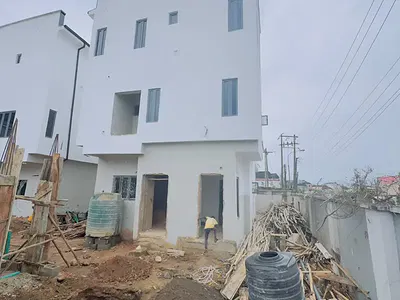 Luxury 5 Bedroom Detached Duplex with BQ — Omole Phase 1, Ikeja, Lagos