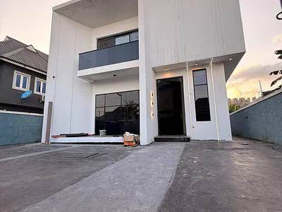 Smart 4 Bedroom Duplex with Swimming Pool — Port Harcourt, Rivers