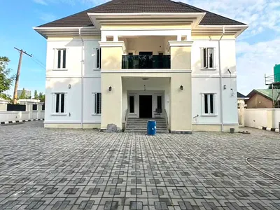 6 Bedroom Detached Duplex with Guest Chalet — Wuse, Abuja