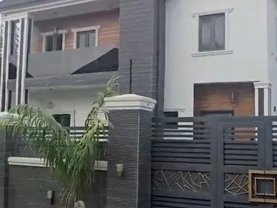 Luxurious 4 Bedroom En-Suite Duplex — In an Estate, Lugbe District, Abuja