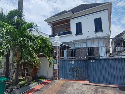 Exquisite 5 Bedroom Detached Duplex with BQ — Lekki, Lagos