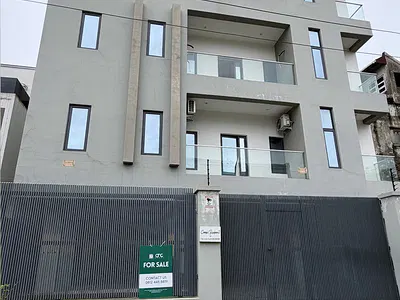 2 Bedroom Flat — Lekki, Lagos