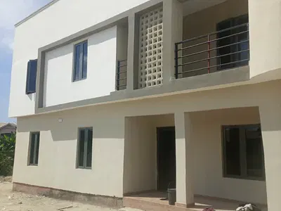 Luxurious New 3 Bedroom Upstair and Downstair — Ologufe Road Awoyaya Ibeju Lekki Lagos, Awoyaya, Ibeju Lekki, Lagos