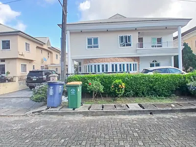 Furnished 1 Bedroom Apartment with Open Kitchen, 24 Hours Light — Northern Foreshore Estate Chevron Dirve, Lekki, Lagos