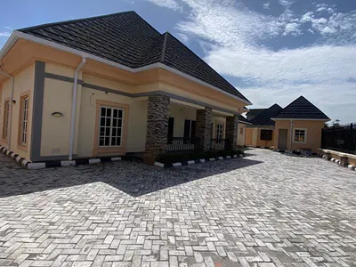Luxury Spacious 4 Bedroom Bungalow with BQ — Lokogoma District, Abuja