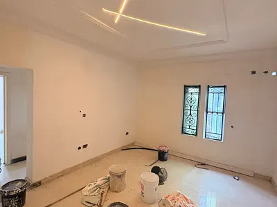 Lovely and Tastefully Finished 1 Bedroom Flat — Ibiyinka Salvador Street, Lekki, Lagos