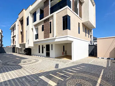 4 Bedroom Terraced Duplex — Lekki Right, Lekki Phase 1, Lekki, Lagos