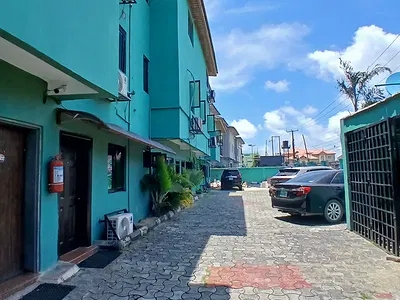 3 Bedroom Flat — Lekki, Lagos