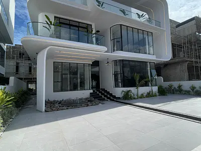 5 Bedroom Detached Duplex — Lekki, Lagos