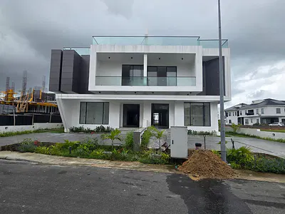 Luxury 5-Bedroom Semi-Detached Duplex with BQ & Cinema — Ikate, Lekki, Lagos