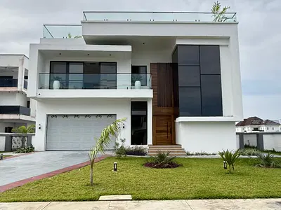 5 Bedroom Detached Duplex — Lekki, Lagos