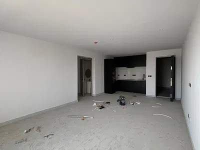 Spacious 1 Bedroom Apartment with Balcony — Lekki Phase 1, Lekki, Lagos