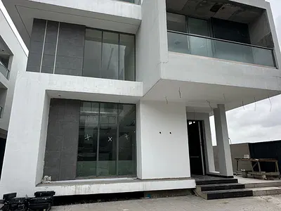 Luxury 5 Bedroom Detached Duplex with 2 Rooms Boys Quarters — Ikoyi, Lagos