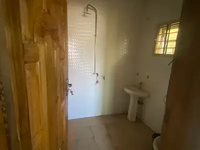 Spacious 3 Bedroom Flat — Ikorodu, Igbogbo, Ikorodu, Lagos