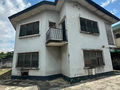 Residential Land with 4-Unit Apartment Block — Off Ogunlana Drive, Surulere, Lagos