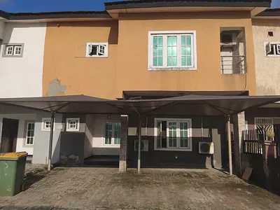 Luxury All Rooms En-Suite 4-Bedroom — Ajah, Lagos