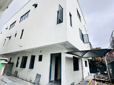 4 Bedroom Semi-Detached Duplex with BQ — Sophisticated and Spacious Home, Lekki Phase 1, Lekki, Lagos