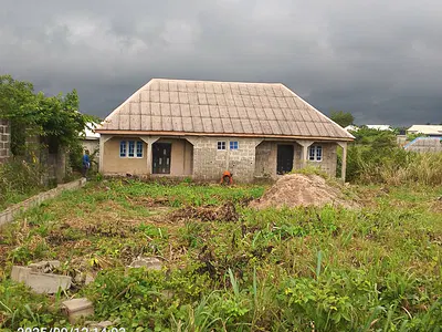 2 Bedroom Block of Flats — Off Sanmi B-Stop, Lusada, Agbara-Igbesa, Lagos