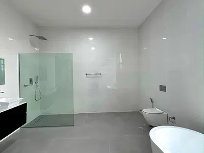 Luxury 5 Bed House with 2 Room BQ, Elevator & Pool — Luxury 5 Bed House with 2 Room BQ, Elevator & Pool, Banana Island, Ikoyi, Lagos
