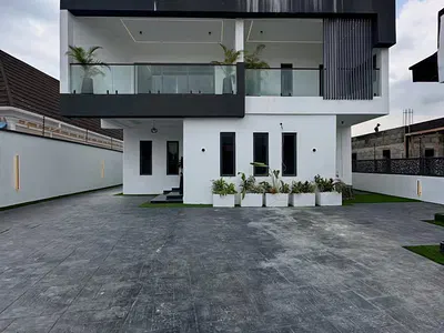 5 Bedroom Fully Detached Duplex + BQ — Gwarinpa, Abuja