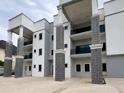 Brandnew 3 Bedroom Apartment + Family Lounge + BQ Guzape — Guzape District, Abuja