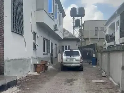 A Standard Decent 5 Bedroom Detached Duplex — Soluyi, Gbagada, Lagos