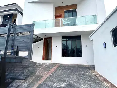 4 Bedroom Fully Detached Duplex — Lekki, Lagos