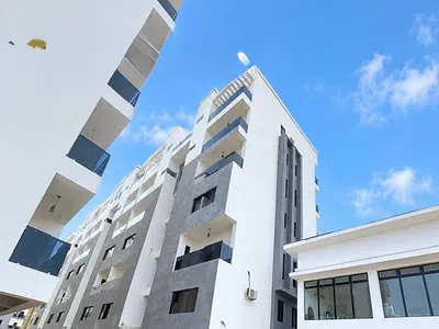 1 Bedroom Maisonette with Pool & Gym — Lekki, Lagos