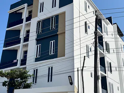 2 Bedroom Apartment with Swimming Pool & Elevator — Lekki, Lagos
