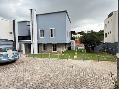 5 Bedroom Detached Duplex with BQ — Asokoro District, Abuja