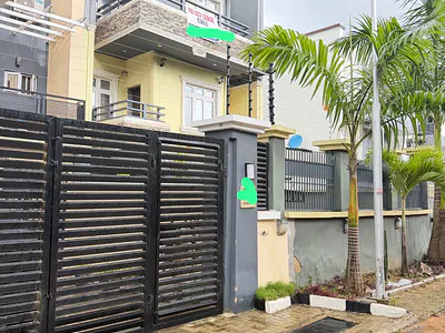 5 Bedroom Semi-Detached Duplex — Guzape District, Abuja