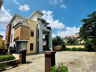 4 Bedroom Fully Detached Duplex with BQ — Ikeja GRA, Ikeja, Lagos