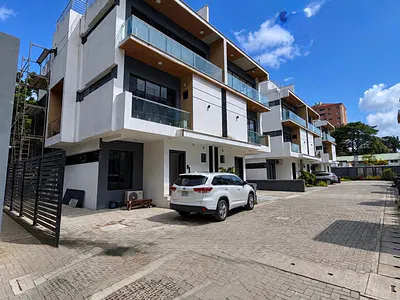 4 Bedroom Semi-Detached Duplex with BQ — Ikoyi, Lagos
