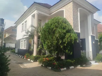 Solidly Built 5 Bedrooms Fully Detached Duplex in a Mini Estate — By Lento Aluminum Axis Jabi/ Life Camp Junction, Jabi, Abuja