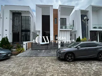 5 Bedroom Detached Duplex — Lekki, Lagos
