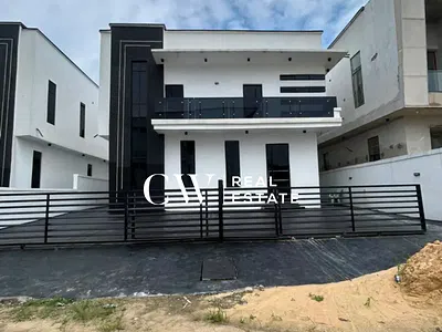 5 Bedroom Detached House — Lekki, Lagos
