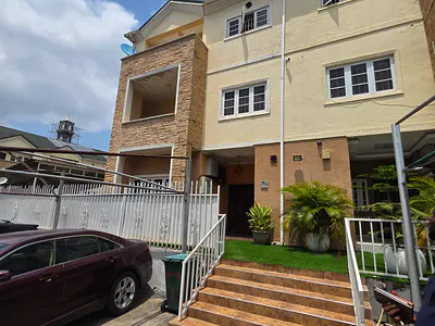 Luxury Fully Furnished & Serviced 4-Bedroom Terrace Duplex with BQ — Family Worship Center Axis, Wuye, Abuja