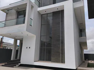 5 Bedroom Luxury Detached House with Cinema, Swimming Pool Etc. — Ikoyi, Lagos