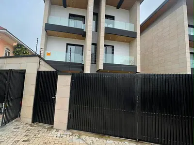 Luxury 5 Bedroom Detached Duplex — Ikoyi, Lagos