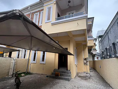 4 Bedroom Detached Duplex — Lekki, Lagos