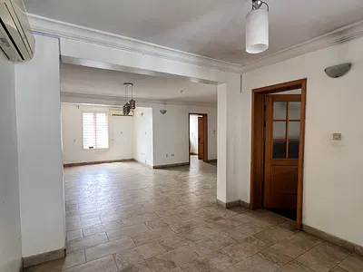 Spacious 3 Bedroom Apartment with BQ, Swimming Pool and Gym — Lekki Phase 1, Lekki, Lagos