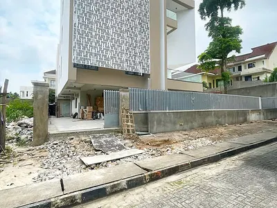 5 Bedroom Detached Duplex with BQ — Ikoyi, Lagos