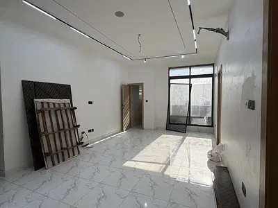 Brand New Luxury 2 Bedroom with Pool Gym 24/7 Light — Lekki, Lagos