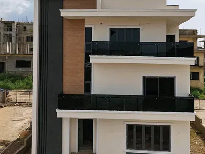 - 5 Bedroom Detached Duplex with a BQ. --- -Elevator -Home Automation — Guzape District, Abuja